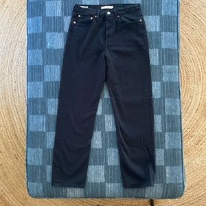 Levi’s Wedgie Straight Black Jeans